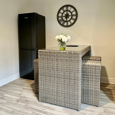Gillygate Nest With Free Allocated Parking York Buitenkant foto